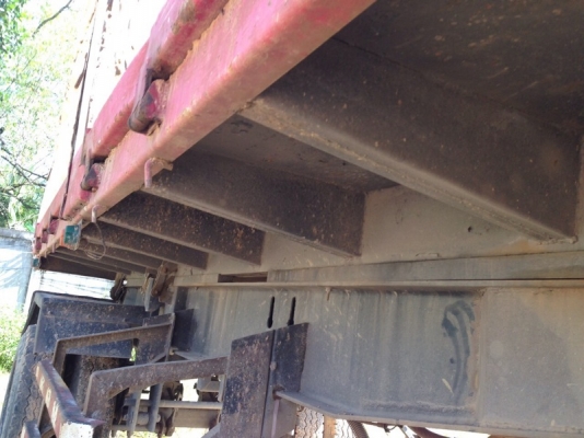 รถอีซูซุ 10 ล้อดั้ม 270 แรงม้า. ปี 48  ( ขายแม่ , ลูก )  สนใจติดต่อ 081 - 6079515