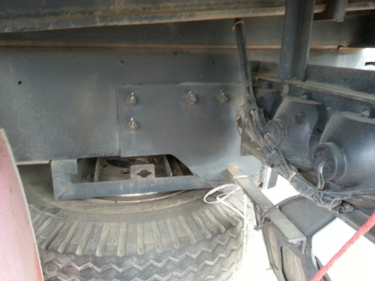 รถฮีโน่ 10 ล้อ รั้ว ( ไม่ดั้ม )  FM2P  260 แรงม้า. ปี 55  สนใจติดต่อ 081 - 6079515