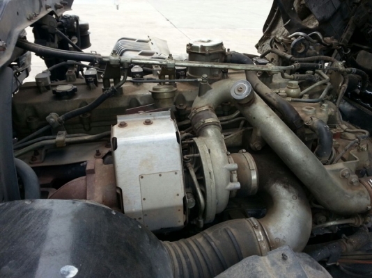 รถฮีโน่ 10 ล้อ รั้ว ( ไม่ดั้ม )  FM2P  260 แรงม้า. ปี 55  สนใจติดต่อ 081 - 6079515