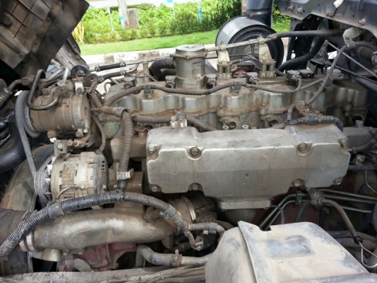 รถฮีโน่ 10 ล้อ รั้ว ( ไม่ดั้ม )  FM2P  260 แรงม้า. ปี 55  สนใจติดต่อ 081 - 6079515