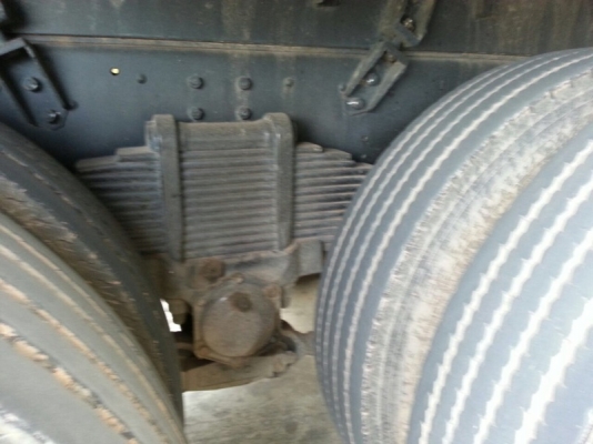 รถฮีโน่ 10 ล้อ รั้ว ( ไม่ดั้ม )  FM2P  260 แรงม้า. ปี 55  สนใจติดต่อ 081 - 6079515