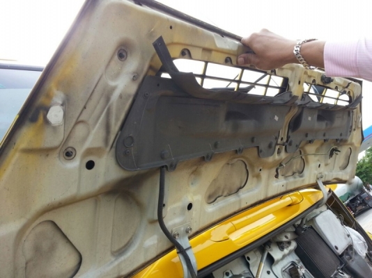 รถฮีโน่ 10 ล้อ รั้ว ( ไม่ดั้ม )  FM2P  260 แรงม้า. ปี 55  สนใจติดต่อ 081 - 6079515