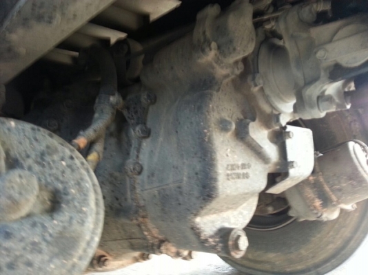 รถฮีโน่ 10 ล้อ รั้ว ( ไม่ดั้ม )  FM2P  260 แรงม้า. ปี 55  สนใจติดต่อ 081 - 6079515