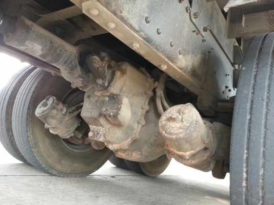 รถฮีโน่ 10 ล้อ รั้ว ( ไม่ดั้ม )  FM2P  260 แรงม้า. ปี 55  สนใจติดต่อ 081 - 6079515