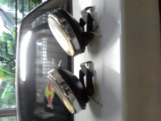 ขายสปอร์ทไลท์ 2 คู่คู่ละ 1000