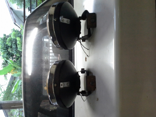 ขายสปอร์ทไลท์ 2 คู่คู่ละ 1000