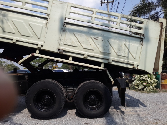 ขายรถ 10 ล้อดั้มพ์ 2 เพลา  HINO FM3H เครื่อง HO7D = 195 แรงม้า หัวเดิม ครัซซีเดิม ช่วงล่าง ZM 10 น๊อต