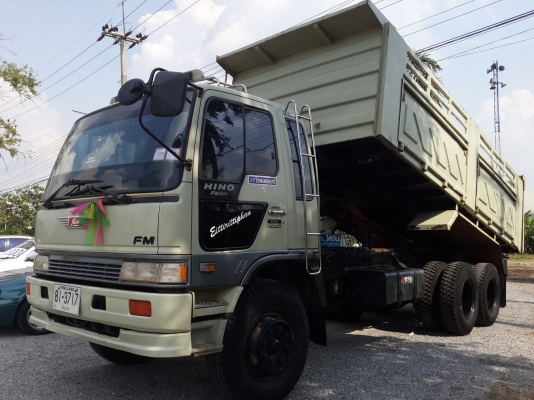 ขายรถ 10 ล้อดั้มพ์ 2 เพลา  HINO FM3H เครื่อง HO7D = 195 แรงม้า หัวเดิม ครัซซีเดิม ช่วงล่าง ZM 10 น๊อต