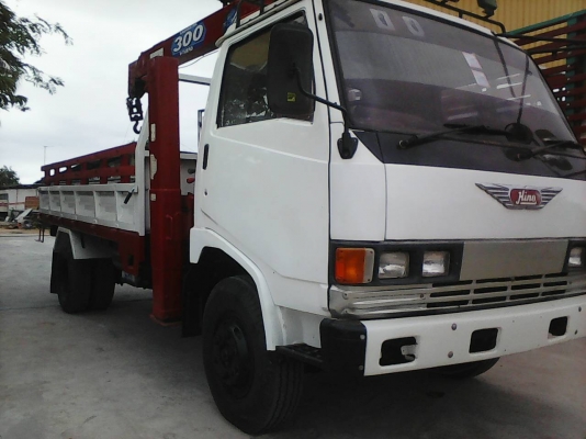 หกล้อติดเครน ฮีโน่-FB-117แรง รถห้างแท้ ล่างใหญ่ Fหน้าFหลัง เกียร์ร็อคกี่ เครนUNIC3ตันติดปั้ม5ตัน แรงข้ามรุ่น ทะเบียนชุดโอนพร้อม