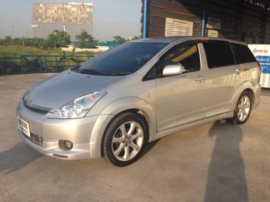 toyota wish 2005  โทร  085-0430470