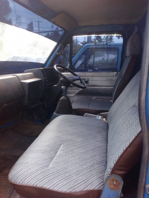 ขาย6ล้อnpr 110