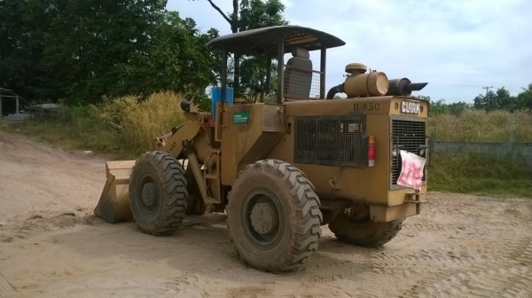 ขายรถตักสภาพดีใช้งานอยู่ทุกวัน B450 เอวอ่อน เครื่องดี ปั้มดี ยางใหม่ทั้ง 4 เส้น ซื้อไปใช้งานไม่ผิดหวังแน่นอนครับ ราคาต่อรองได้