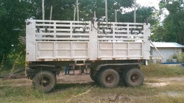 ขายพ่วงแม่ลูกดั้ม FM3M สภาพสวยเดิมทั้งคัน เครื่องเดิม M10C 240 แรงม้า  กระจกไฟฟ้า แอร์เย็น  ลูก 3 คานยัดลงเล่มเรียบร้อย ราคาต่อรองได้ครับ