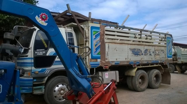 ขายพ่วงแม่ลูกดั้ม FM3M สภาพสวยเดิมทั้งคัน เครื่องเดิม M10C 240 แรงม้า  กระจกไฟฟ้า แอร์เย็น  ลูก 3 คานยัดลงเล่มเรียบร้อย ราคาต่อรองได้ครับ