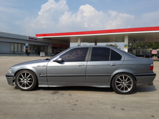 ขาย BMW 318i โฉมนกแก้ว รถสวย สภาพดี สมบูรณ์ ขาย BMW 318i โฉมนกแก้ว รถสวย สภาพดี สมบูรณ์