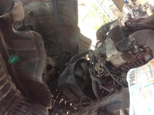 HINO FM187 (F18แท้ )เครื่อง 185 โบ เบรคจิ๊ฟฟี่ พวงมาลัยพาว์เวอร์ แอร์ ยางเพิ่งเปลี่ยนมาใหม่10เส้น รถเดิมๆ ขาย 680,000 บาท (ติดต่อ ศุภากร 081-4252943)