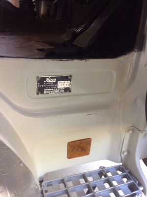 HINO FM187 (F18แท้ )เครื่อง 185 โบ เบรคจิ๊ฟฟี่ พวงมาลัยพาว์เวอร์ แอร์ ยางเพิ่งเปลี่ยนมาใหม่10เส้น รถเดิมๆ ขาย 680,000 บาท (ติดต่อ ศุภากร 081-4252943)