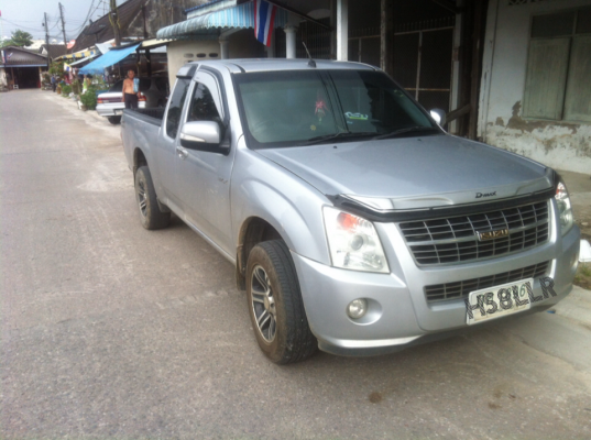 ขายรถ อีซูซุ ดีแม็ก แสนแปดหมื่น บาท