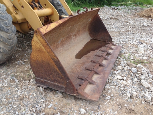 รถตัก FURUKAWA FL-60a นำเข้าจากญี่ปุ่น สวย พร้อมใช้งาน ขายถูก 090-986-2521