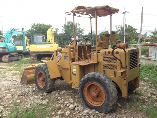 รถตัก FURUKAWA FL-60a นำเข้าจากญี่ปุ่น สวย พร้อมใช้งาน ขายถูก 090-986-2521