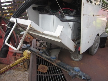 ขาย - เครื่องทำความสะอาด พร้อมเครื่องชาร์ตแบตเตอรี่ AMANO: SE 500 มือสองญี่ปุ่น แท้ ขาย - เครื่องทำความสะอาด พร้อมเครื่องชาร์ตแบตเตอรี่ AMANO: SE 500 มือสองญี่ปุ่น แท้