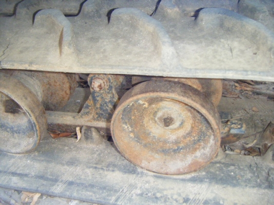 รถเกี่ยวข้าวนั่งขับญี่ปุ่น รถเกี่ยวข้าวนั่งขับญี่ปุ่น