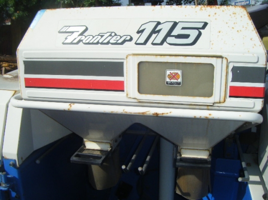 รถเกี่ยวข้าวนั่งขับญี่ปุ่น รถเกี่ยวข้าวนั่งขับญี่ปุ่น