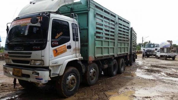 อีซูซุ DECA 270 FXZ 12 ล้อ ไม่ดั้ม  ไม่มีผ้าใบ ปี 50 เครื่องดี เกียร์ดี พร้อมใช้ สภาพดี ต่อรองราคาได้