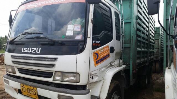 อีซูซุ DECA 270 FXZ 12 ล้อ ไม่ดั้ม  ไม่มีผ้าใบ ปี 50 เครื่องดี เกียร์ดี พร้อมใช้ สภาพดี ต่อรองราคาได้