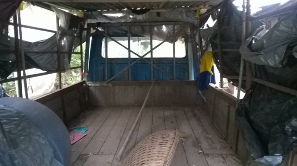 ขายรถบรรทุก 4 ล้อราคาถูก MAZDA เครื่อง ISUZU 74 แรง คัสซีสวย กระบะดีมีคอกเหล็กด้วย เอกสารเล่มทะเบียนมีแต่ขาดหลายปี ราคาต่อรองได้ครับ