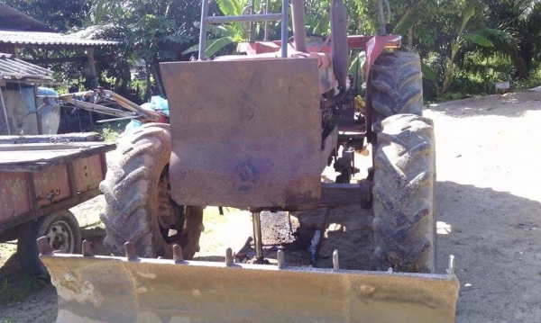 รถไถ kubota 8030