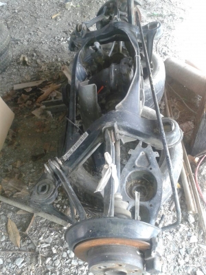 เฟื่องท้ายรถเบนซ์ w124 ยกครบชุด