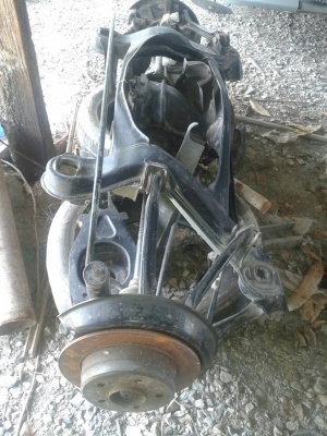 เฟื่องท้ายรถเบนซ์ w124 ยกครบชุด