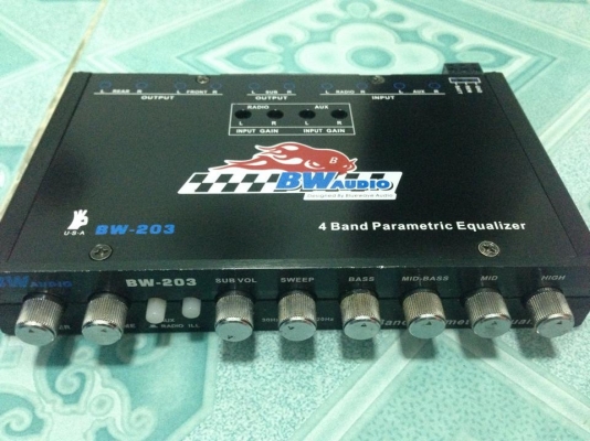 ปรีแอมป์ BW 4แบนมือสองเสียงดีมากสภาพดีใช้งานปกติ ขาย 1350 บาท