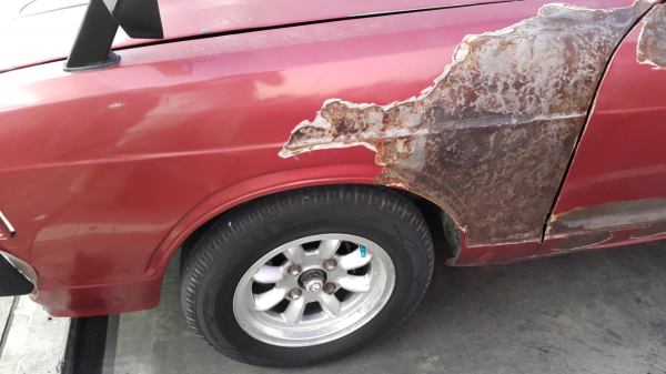 ขายดัสสัน 3 ประตู คูเป้ ราคา 52,000 บาท ติดต่อคุณเอ๋รามอินทราซอย 5 โทร.092-6356419