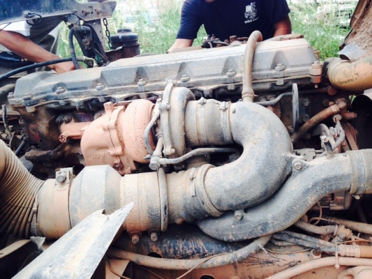 ขายด่วนรถสิบล้อดั้มHINOMAGAเครือง260แรงปี47รถสภาพเดิม