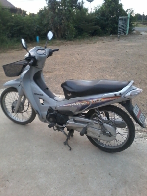 รถใช้งานปกติครับ125ccแม่บ้านใช้ครับเครื่องดี90\%