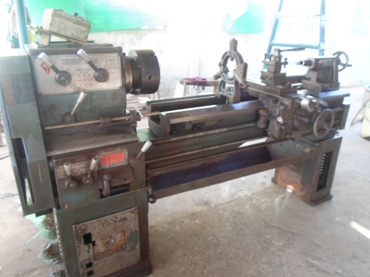 แท่นกลึง 6 ฟุต ยี่ห้อ เชนเย่ 3 เพลา เกียร์บล็อก พร้อมใช้งาน ด่วน !!! 85,000