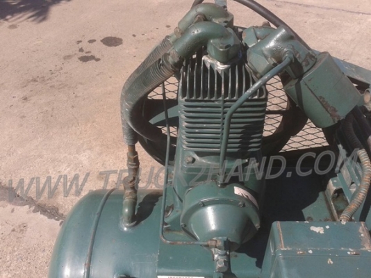 ขายเครื่องมือสำหรับรถบรรทุกยกชุด 8 รายการ