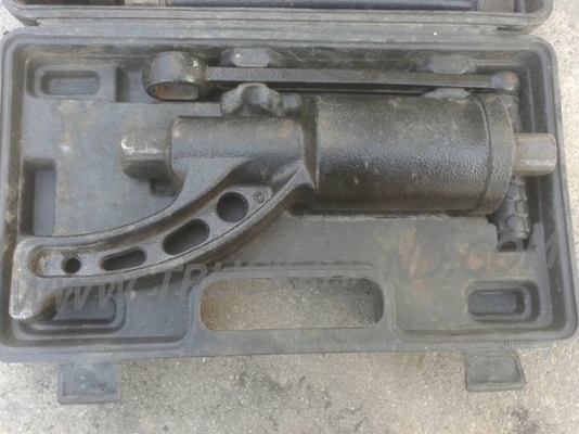 ขายเครื่องมือสำหรับรถบรรทุกยกชุด 8 รายการ