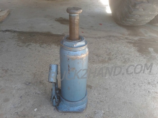 ขายเครื่องมือสำหรับรถบรรทุกยกชุด 8 รายการ