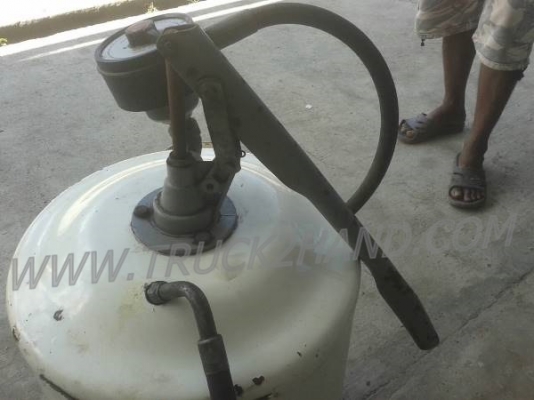 ขายเครื่องมือสำหรับรถบรรทุกยกชุด 8 รายการ