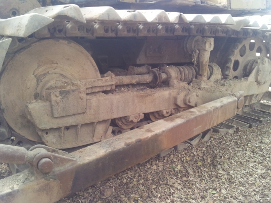 รถแทรคเตอร์CAT  D 4E