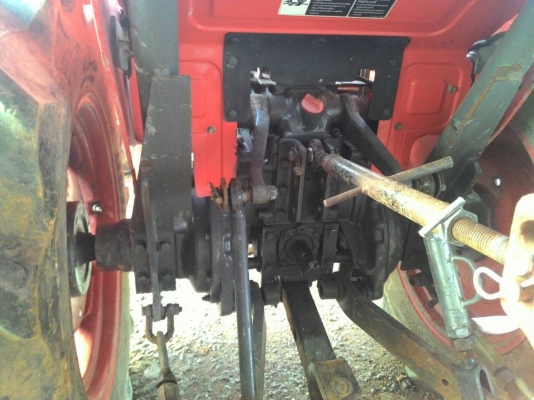 ขายรถไถ KUBOTA L3608 พร้อมดันหน้า ผาน 4