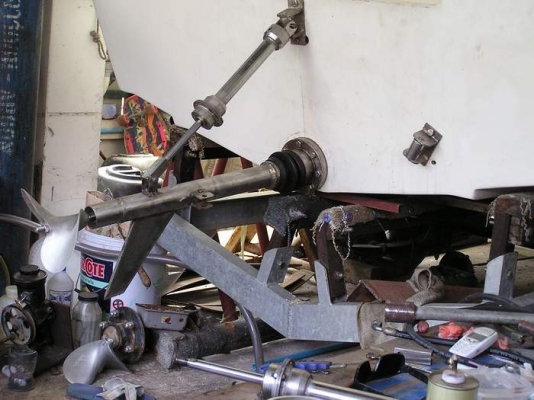 ขายหาง อินบอร์ดเรือ 14 ฟุต แสตนเลส ขายหาง อินบอร์ดเรือ 14 ฟุต แสตนเลส