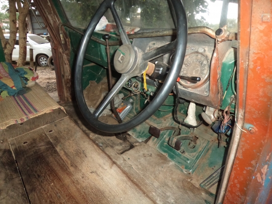 ขายถูกๆคับ250000บาท รถ10ล้อหัวยาวเทเลอร์เข็นรถเกียวเครื่อง145แรง เอกสารครบ