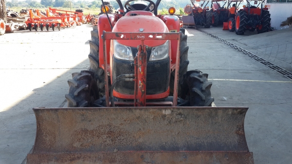 ขายรถL3608 พร้อมอุปกรณ์ ใบมีดดัน+ผานพรวน+จอบหมุน