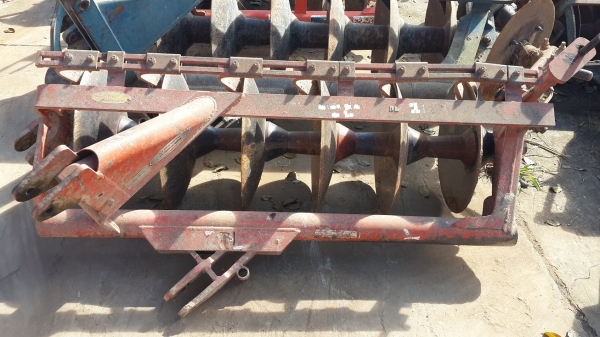 ขายรถL3608 พร้อมอุปกรณ์ ใบมีดดัน+ผานพรวน+จอบหมุน