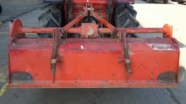 ขายรถL3608 พร้อมอุปกรณ์ ใบมีดดัน+ผานพรวน+จอบหมุน