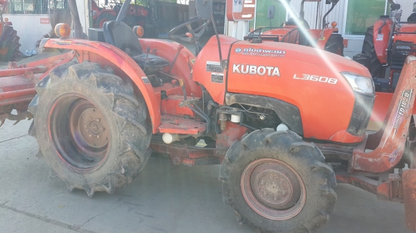 ขายรถL3608 พร้อมอุปกรณ์ ใบมีดดัน+ผานพรวน+จอบหมุน